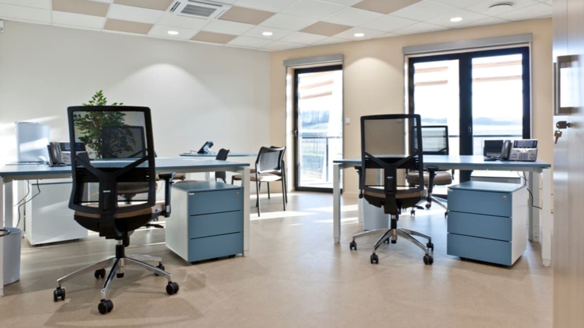 📢 BUREAUX DISPONIBLES - 3 MOIS DE FORFAIT SERVICES OFFERTS 📢